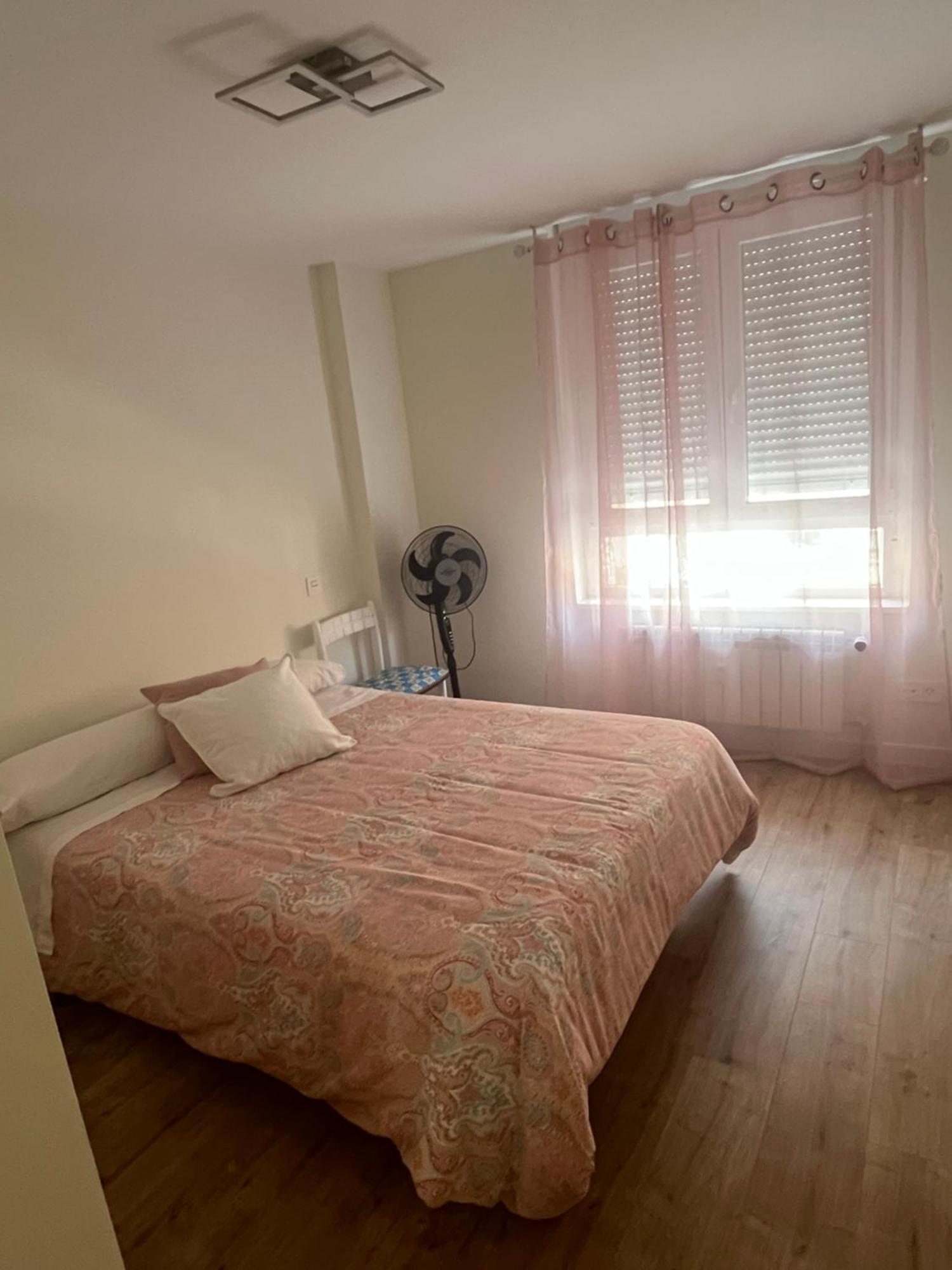 Apartamento Vacacional Burgo Kültér fotó